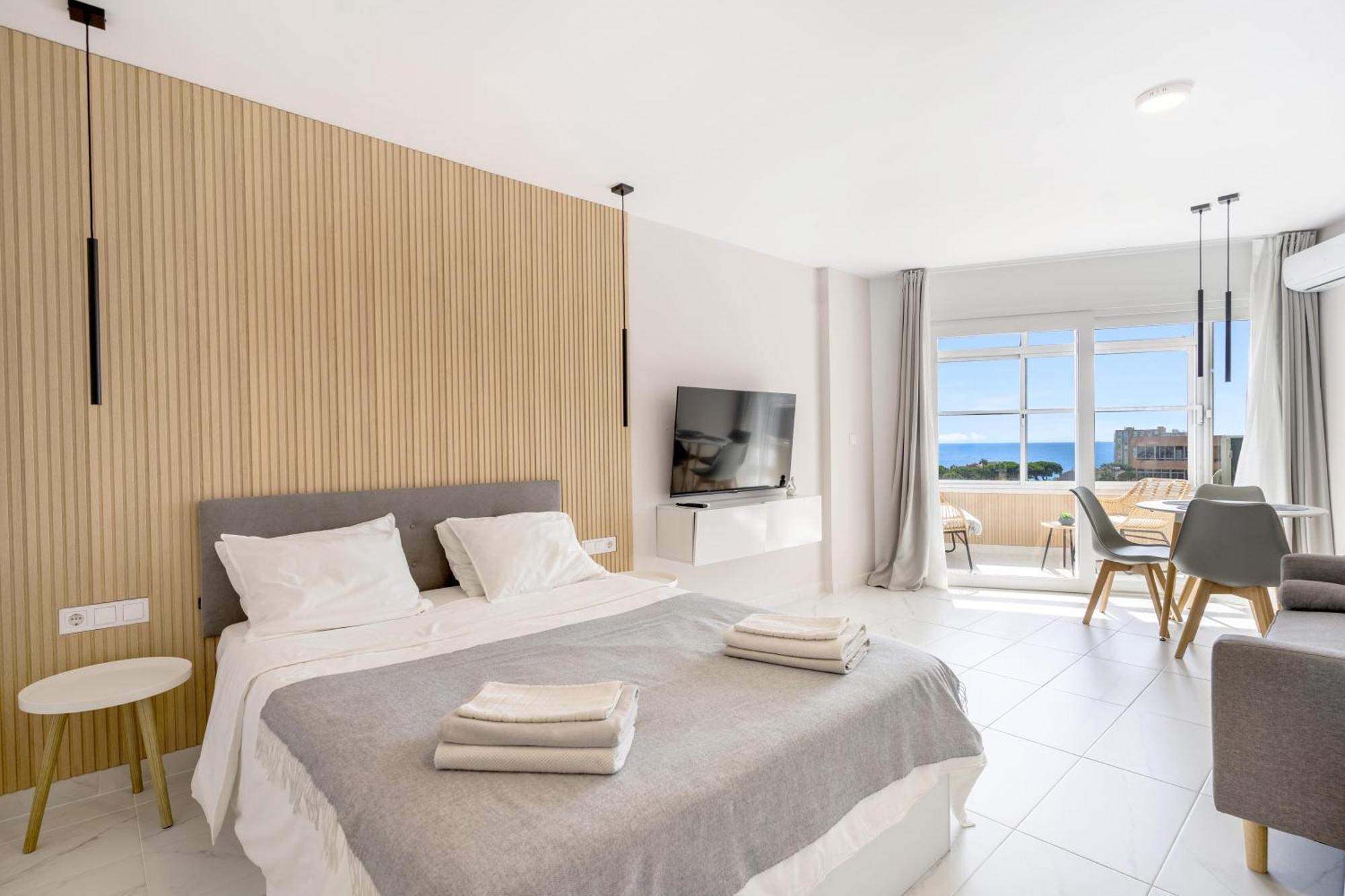 Modern Studio Apartment With Sea Views 5 Min From The Beach Sitio de Calahonda Extérieur photo
